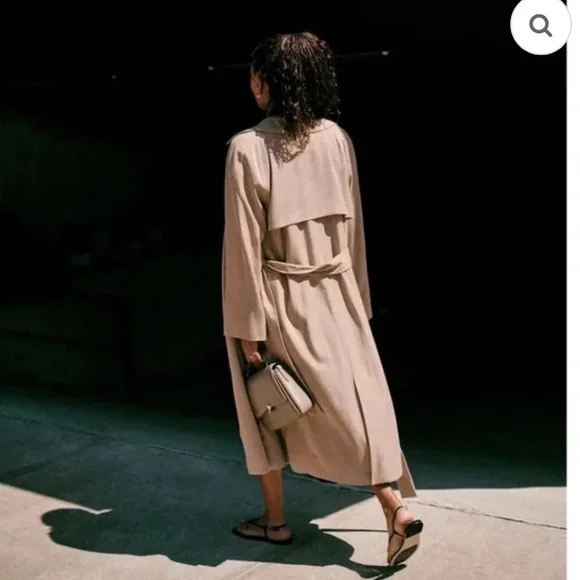 Reformation Kensington Trench - Picture 4 of 11